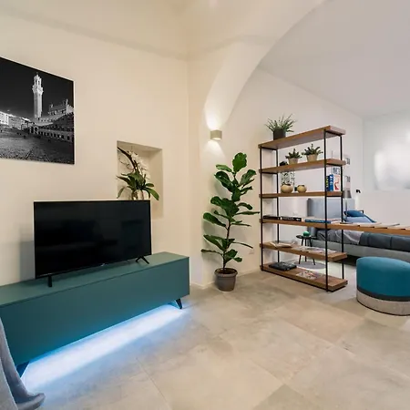 Guesthost - Stylish Loft Near Piazza Del Campo *