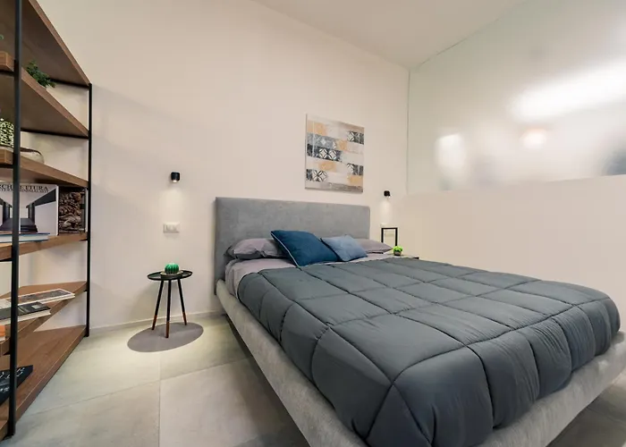Guesthost - Stylish Loft Near Piazza Del Campo * Сієна