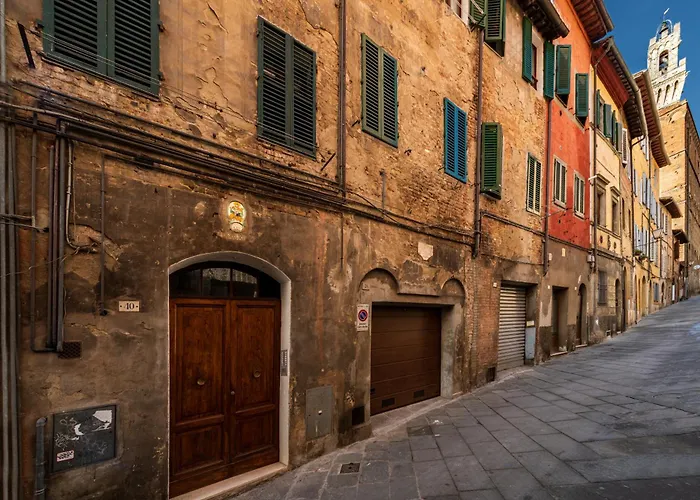 Guesthost - Stylish Loft Near Piazza Del Campo