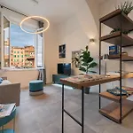 Guesthost - Stylish Loft Near Piazza Del Campo * Siena